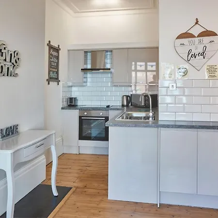 Lejlighed Apartment 2 At Khyber Lodge Holiday Apartments Whitby